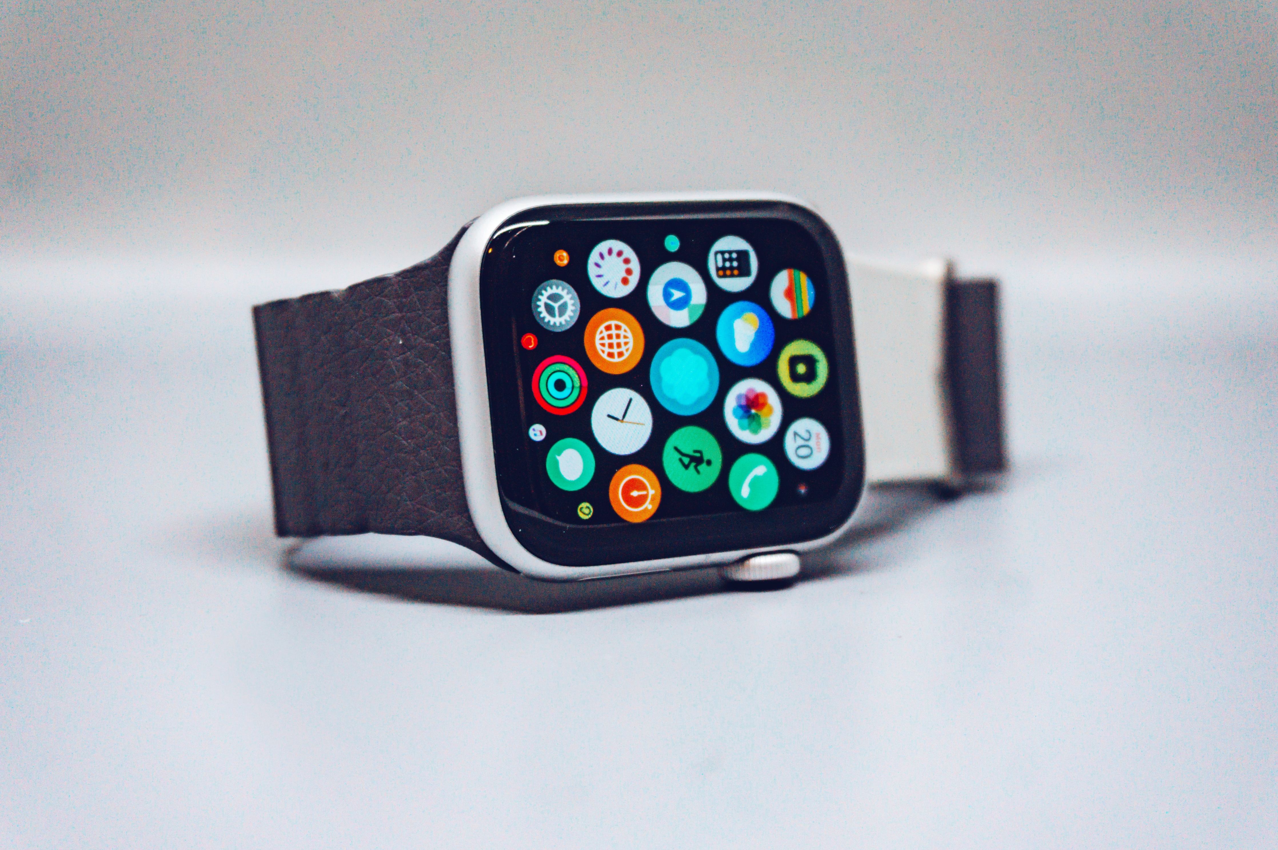 Which Apple Watch straps are compatible with each other?
